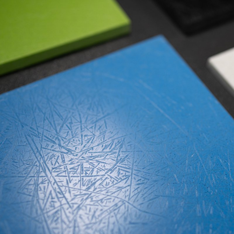 Fatcarbon Glass Ocean "Blue" - blue glass fiber composite